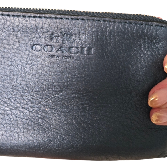 Coach wallet double zipper with dust bag - Picture 6 of 17